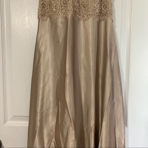 JS COLLECTIONS Beige Tan Lace Halter Dress Gown Size 4 - Picture 5 of 16